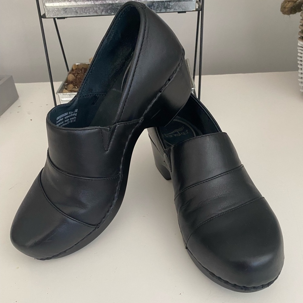 Dansko womens shoes